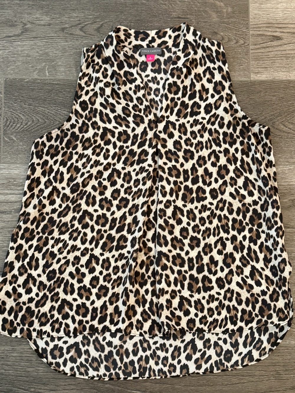 Vince Camuto • Leopard Print Sleeveless Flowy Blouse